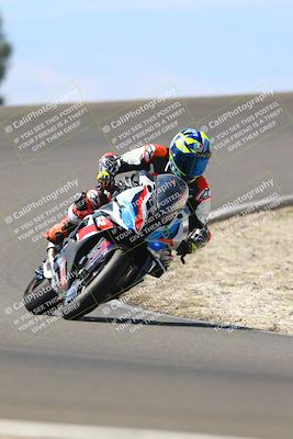 media/Sep-21-2025-TrackDaz (Sun) [[277c75b276]]/B Group/1220pm (Turn 2)/